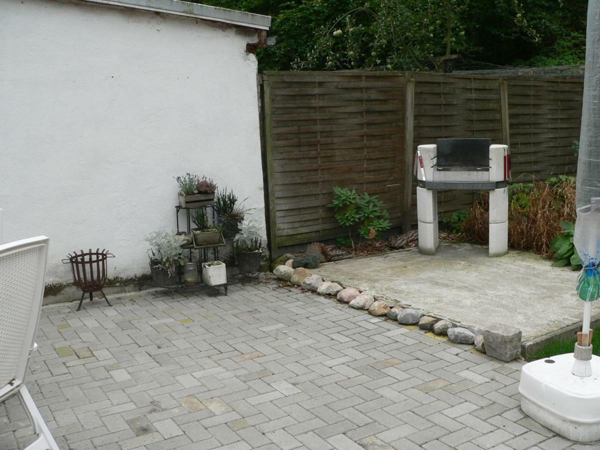 Ferienhaus Zum grünen Holz Zetel Exterior foto